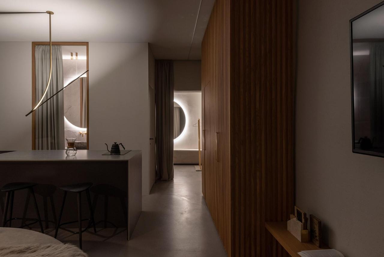 Boheme House Aparthotel คอนัส ภายนอก รูปภาพ
