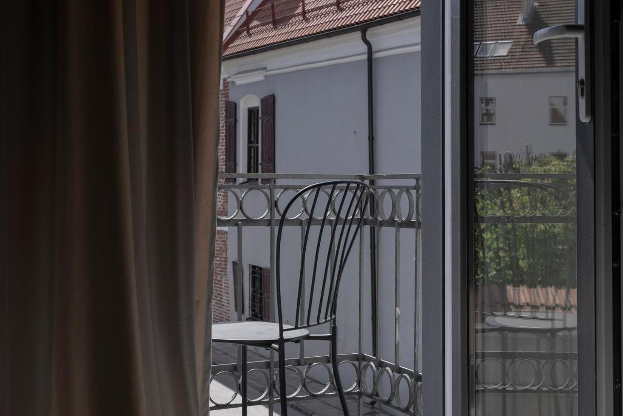 Boheme House Aparthotel คอนัส ภายนอก รูปภาพ